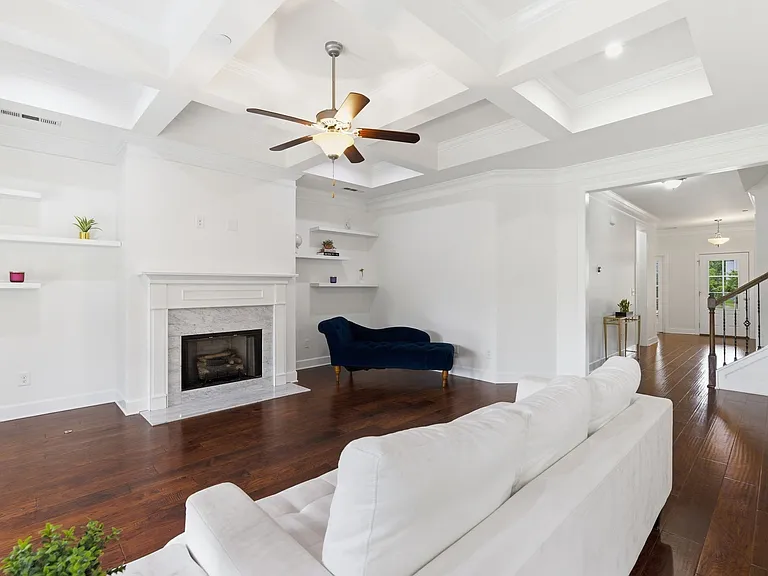 101 Corbin Ct — Photo 13