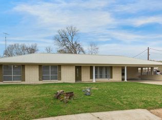 208 S A St, Duson, LA 70529