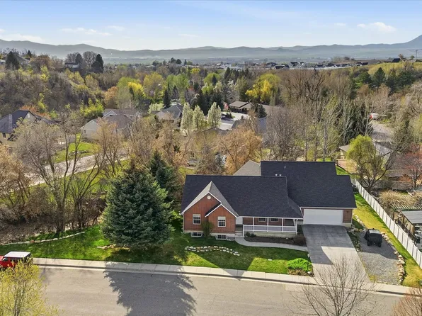 353 Robin St, Smithfield, UT 84335