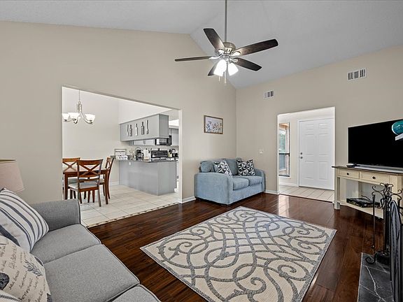 2nd image of 9926 Fawn Brook Dr #1