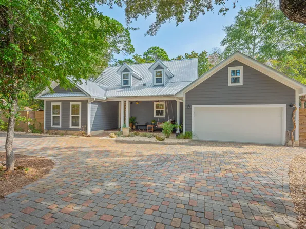 903 Lido Cir E, Niceville, FL 32578