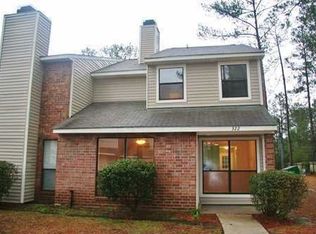 322 Pineridge St E, Mandeville, LA 70448