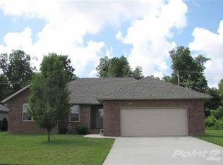 2504 W Garton Rd, Ozark, MO 65721