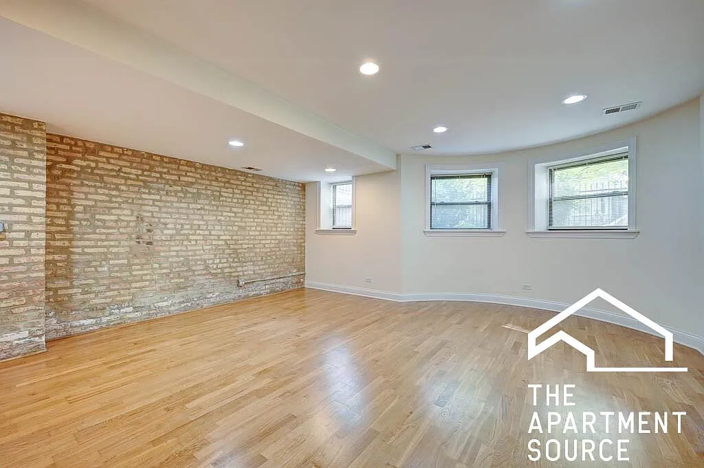 2 bed, 1051 sqft, $2,795 — Photo 4