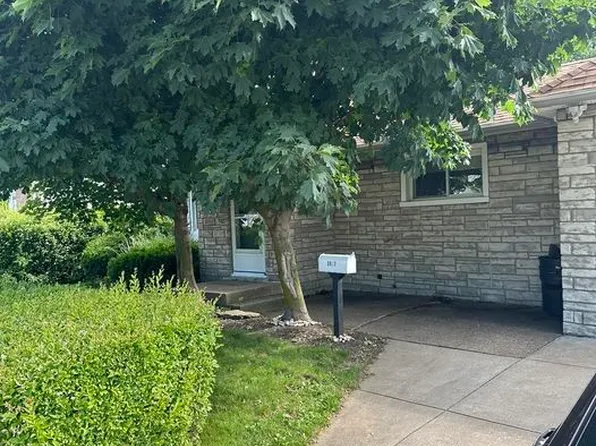 3927 Lake Pleasant Rd, Erie, PA 16504