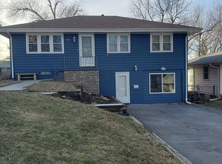 4736 S 78th Ave, Ralston, NE 68127