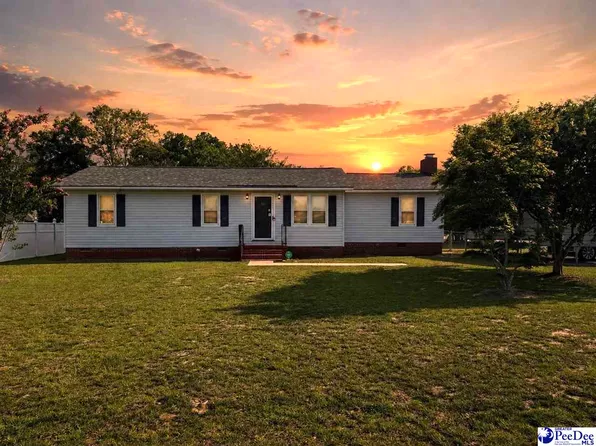 111 School Dr, Hartsville, SC 29550