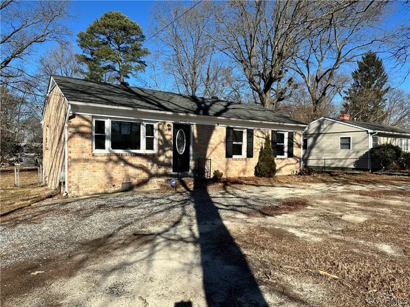 2332 Coxendale Rd, Chester, VA 23831