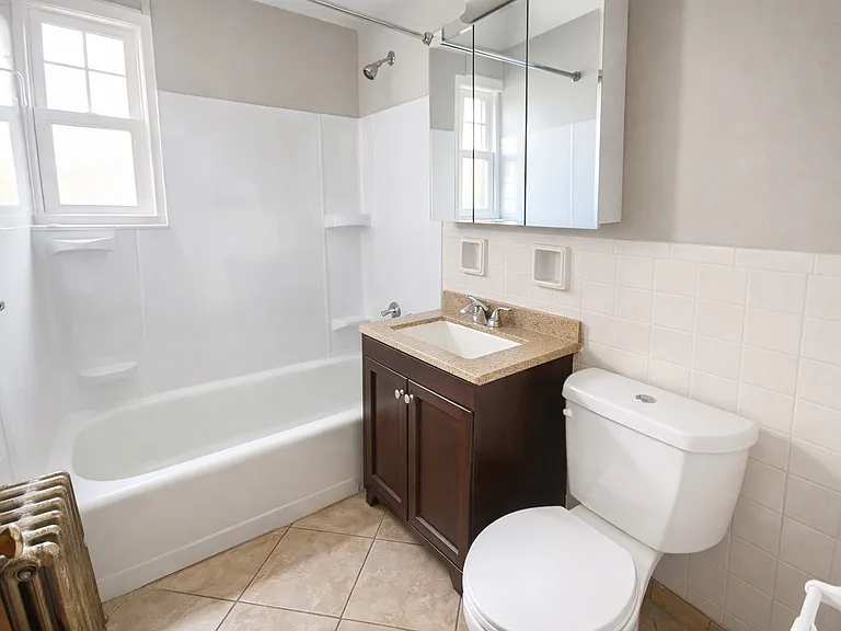 2-Bed/1-Bath - Available Now