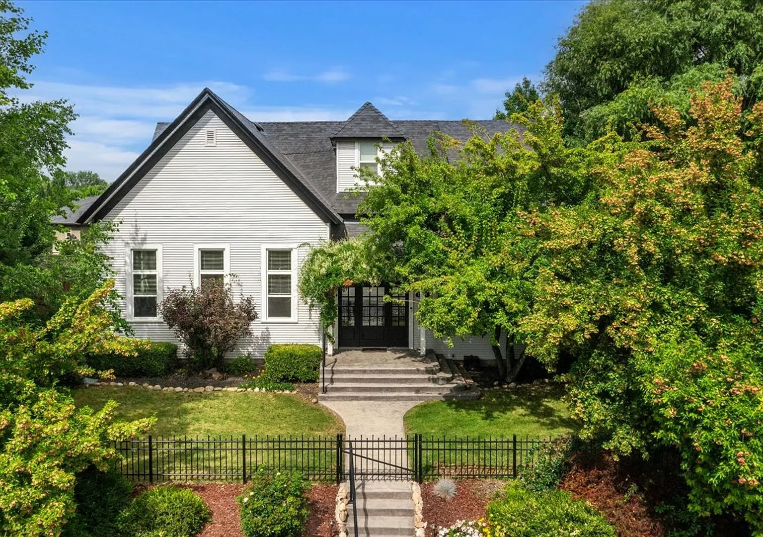 1155 N Ballantyne Ln Eagle ID — Photo 2