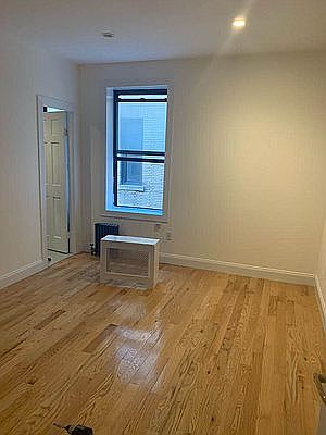 5th image of 100 Fort Washington Ave #41