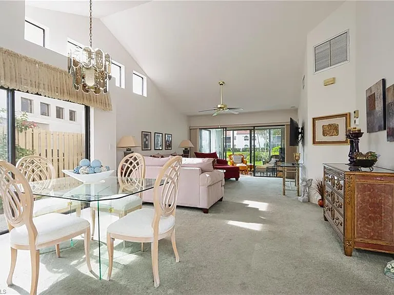 549 Beachwalk Cir — Photo 4