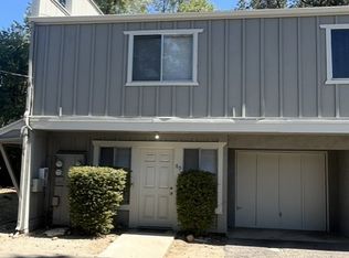 89 Old County Rd, Templeton, CA 93465