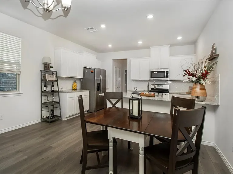 2348 Opaline Dr — Photo 8