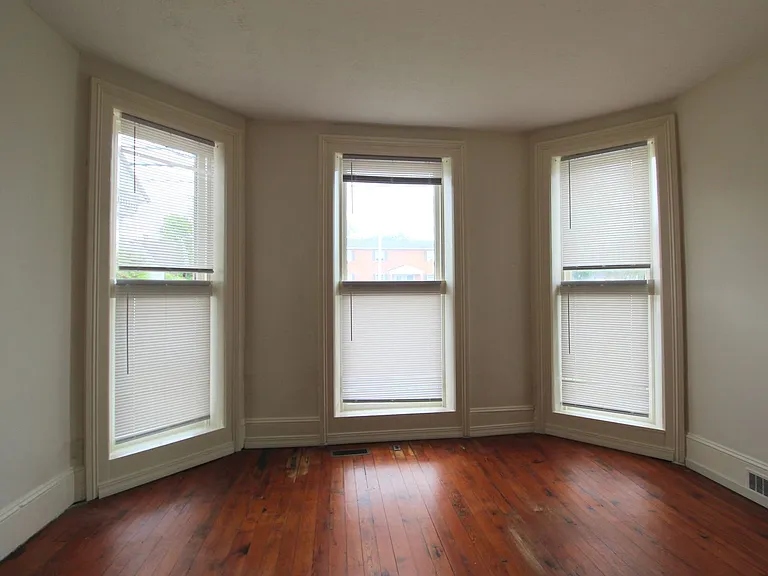 330 N High St #101 — Photo 3