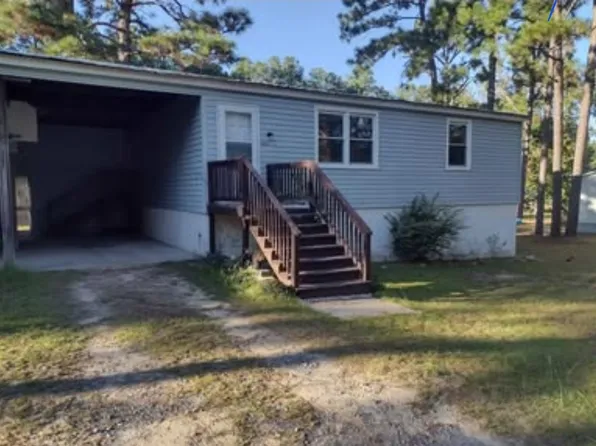 200 Ruth St, Aberdeen, NC 28315