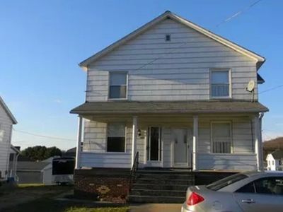 163 Main St, Smock, PA, 15480