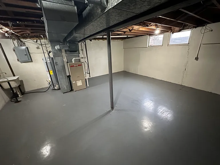 190 Warrior St — Photo 12
