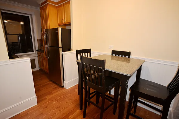 Sold by Voro, LLC | media 45