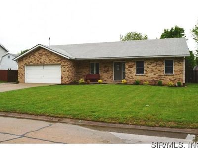 525 Crestwood Dr, Swansea, IL, 62226