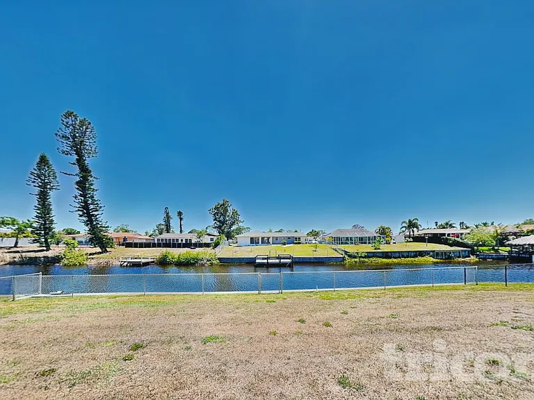 6387 Otis Rd — Photo 16