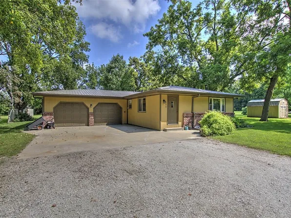 200 W Matilda St, Illiopolis, IL 62539