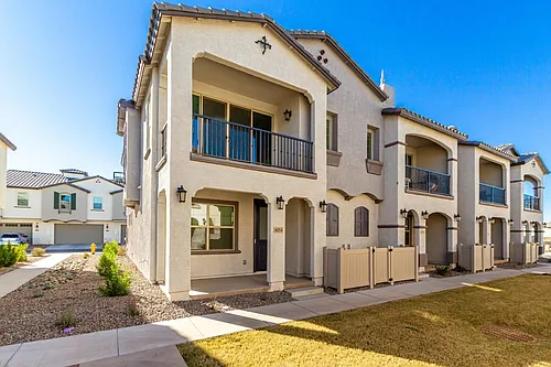 4054 E Amoroso Dr Photo 1