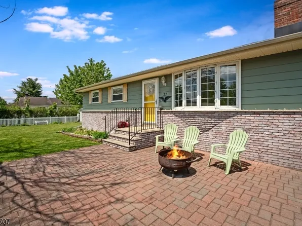 37 North St, Dover Town, NJ 07801
