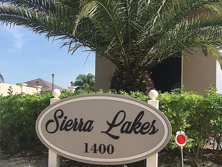 936 Sangria Cir — Photo 49