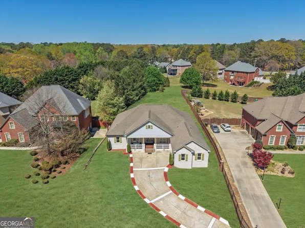 2373 Temple Johnson Rd, Snellville, GA 30078