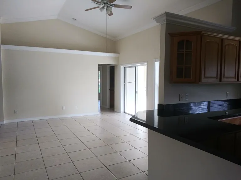 1362 SW Leisure Ln — Photo 17
