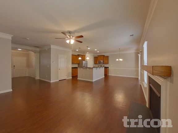 2nd image of 116 Carolinian Dr