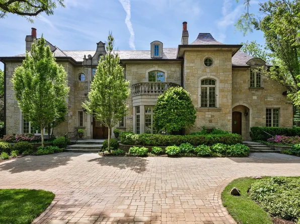 1380 Westmoor Trl, Winnetka, IL 60093