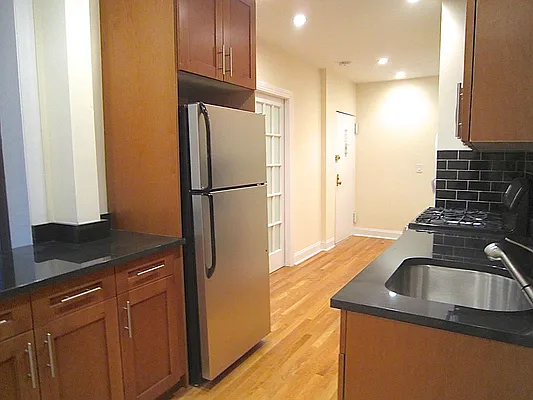 Rented by City Connections Realty | media 45