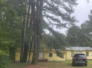 1220 Weems Rd, Weems, VA 22576