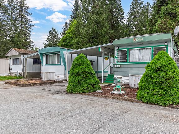 3rd image of 21163 Lougheed Hwy #55