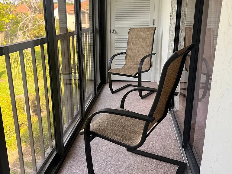 748 Avenida Estancia #B — Photo 32
