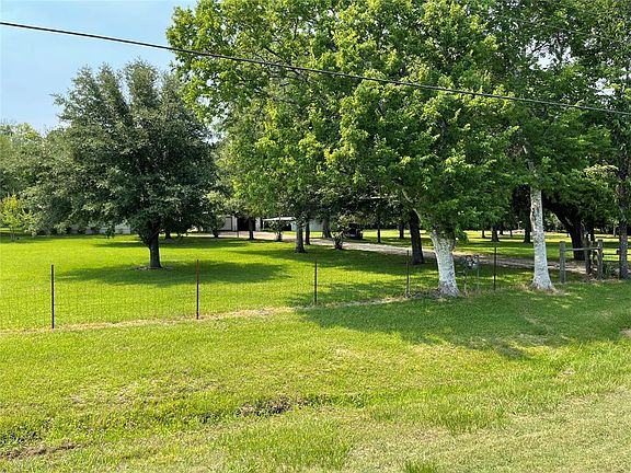 17741 N Highway 75, Willis, TX 77378 | MLS #14499784 | Zillow