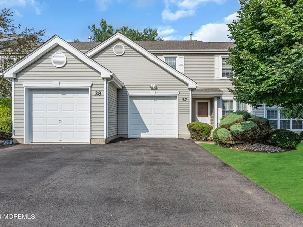 27 Mimosa Lane, Freehold, NJ 07728