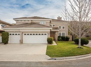 490 Tree Hollow Ct, Simi Valley, CA 93065