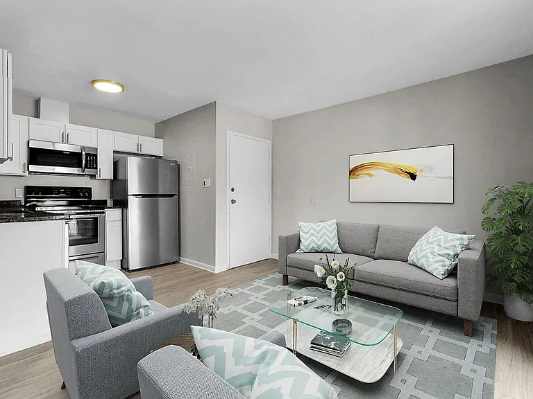 Greenway Flats Apartments — Photo 2