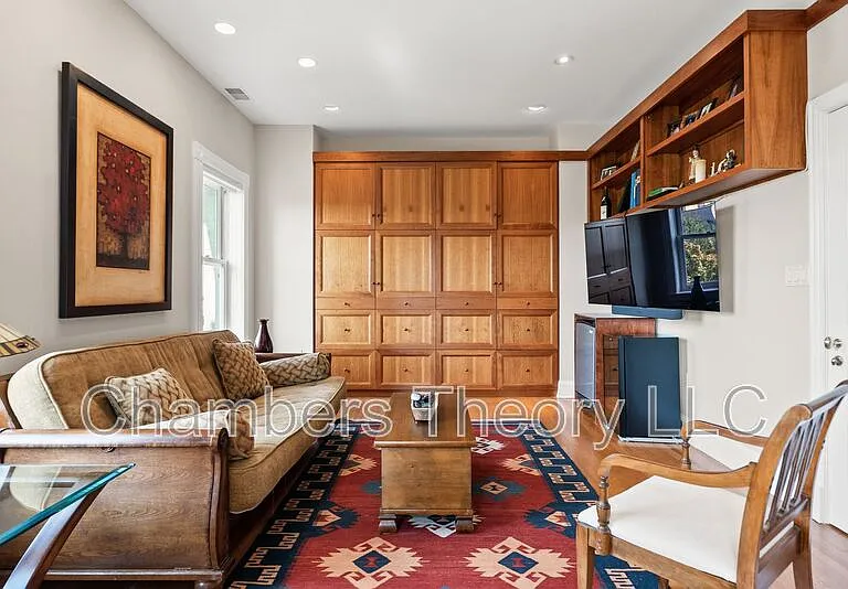 2131 South St NW — Photo 19