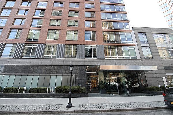 1st image of 30 West St APT 8C