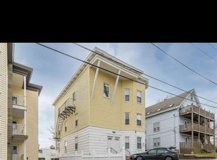 35 Rivulet St APT 3R, Woonsocket, RI 02895