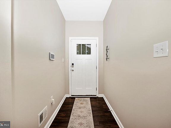 5th image of 4638 Cambria Rd