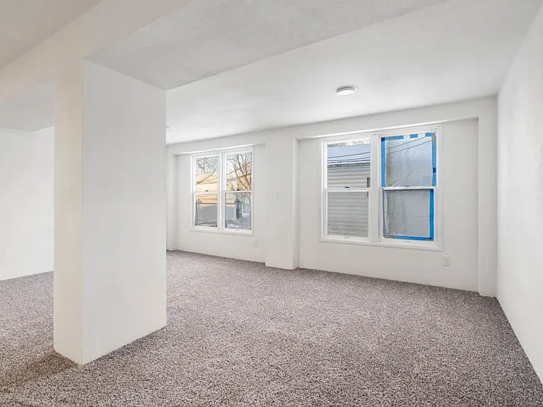 1122 Franklin St — Photo 29