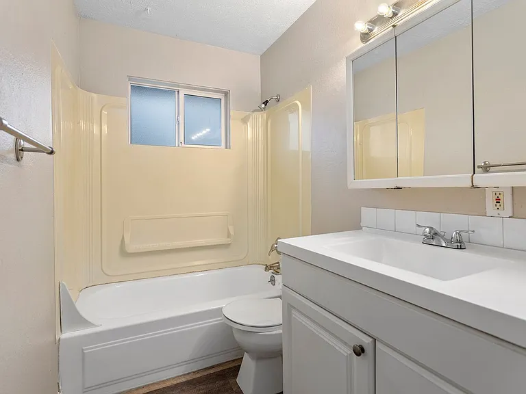 22745 SW Orcutt Pl — Photo 12