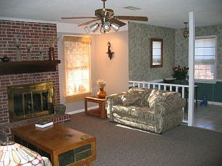 Living Room to Breakfast Nook