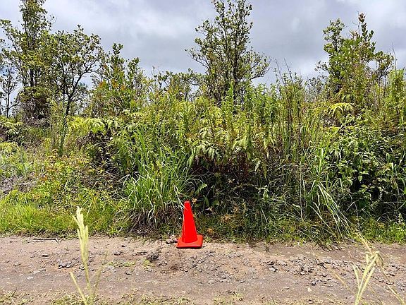 4th image of Mikana St Lot 25