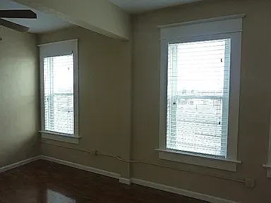 2 bed, 730 sqft, $1,250 — Photo 2